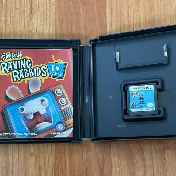Nintendo Ds Raving Rabbids TV Party Game‎ - Picture 2 of 3